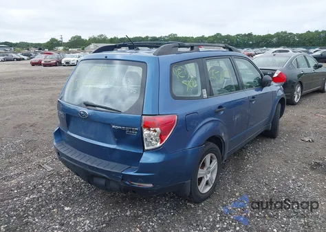 2010 Subaru Forester 2.5X из США, поврежденный, VIN JF2SH6BC7AH917906